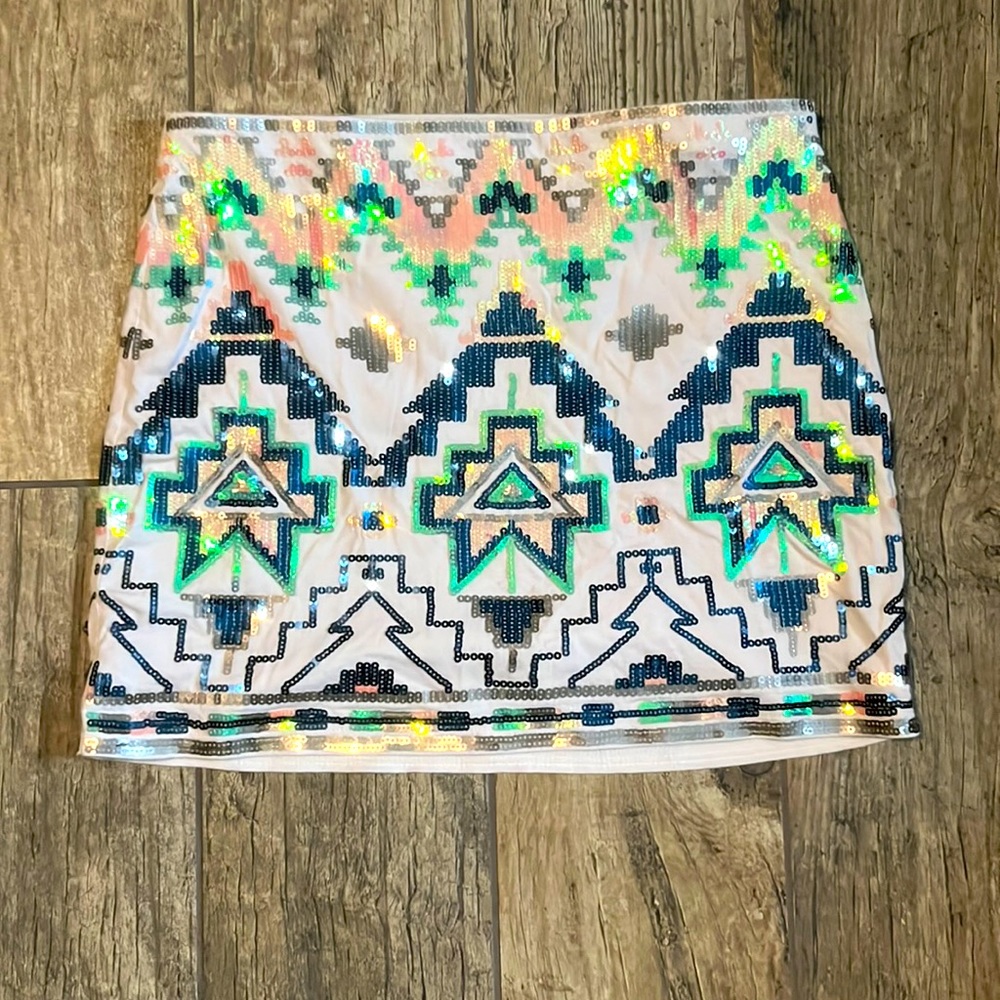 Express mini skirt